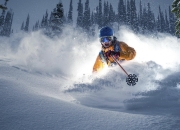 塔图姆在瑞士队比赛中晋级下一阶段，重返赛场引发热议！比赛高潮迭起