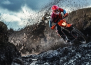  哈兰德评价梅西 