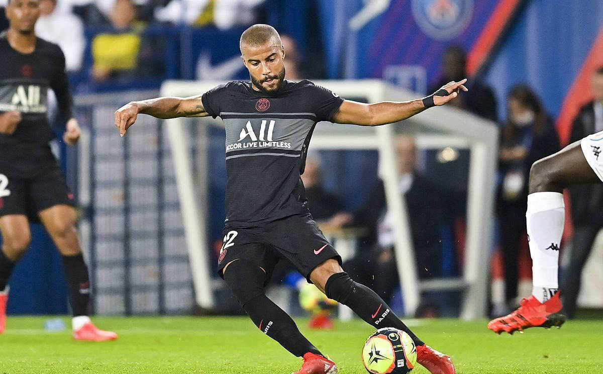 巴黎圣日耳曼稳住领先优势,连胜晋级的简单介绍 巴黎圣日耳曼稳住领先优势,连胜晋级的简单介绍