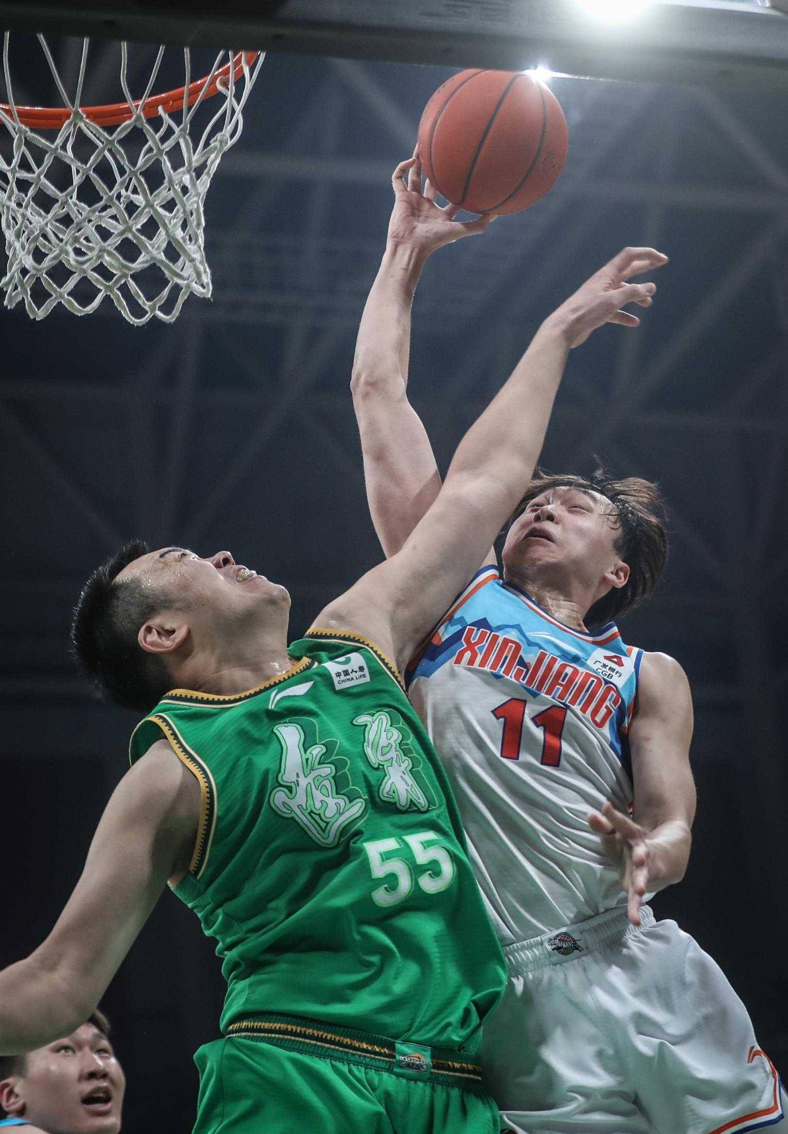 关于顶级篮球职业比赛的精彩回放,让球迷欲罢不能的信息 关于顶级篮球职业比赛的精彩回放,让球迷欲罢不能的信息