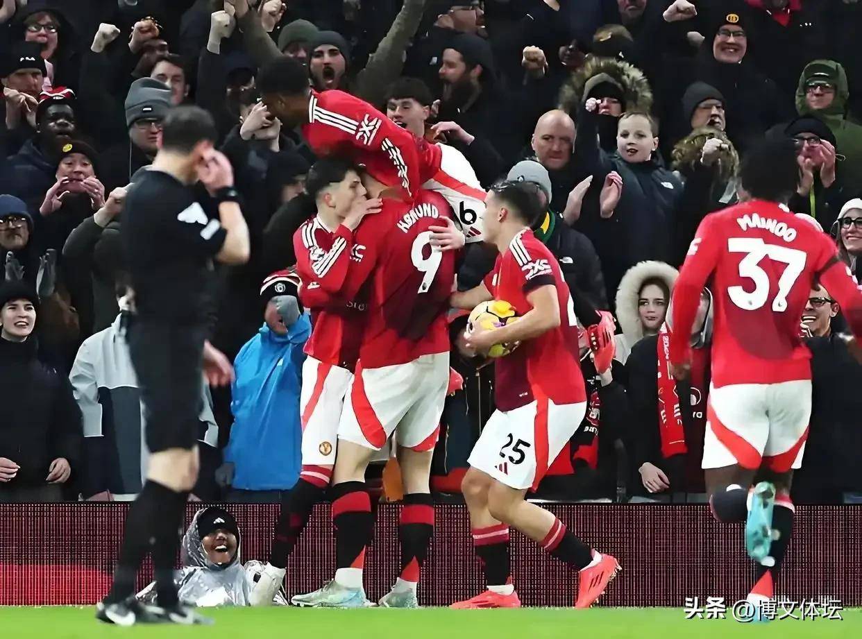 包含突发：西班牙队在半决赛遭遇重大挫折！的词条