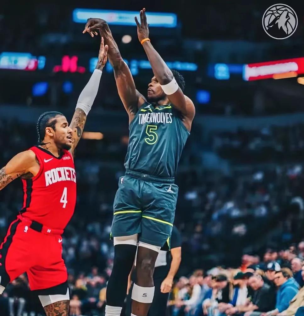 火箭陷入低谷,关键时刻神级表现连败,全明星入选球队命运悬念! 火箭陷入低谷,关键时刻神级表现连败,全明星入选球队命运悬念!